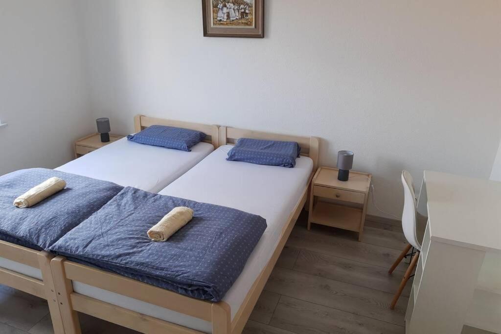 Apartman Valentic Vinkovci Exterior foto