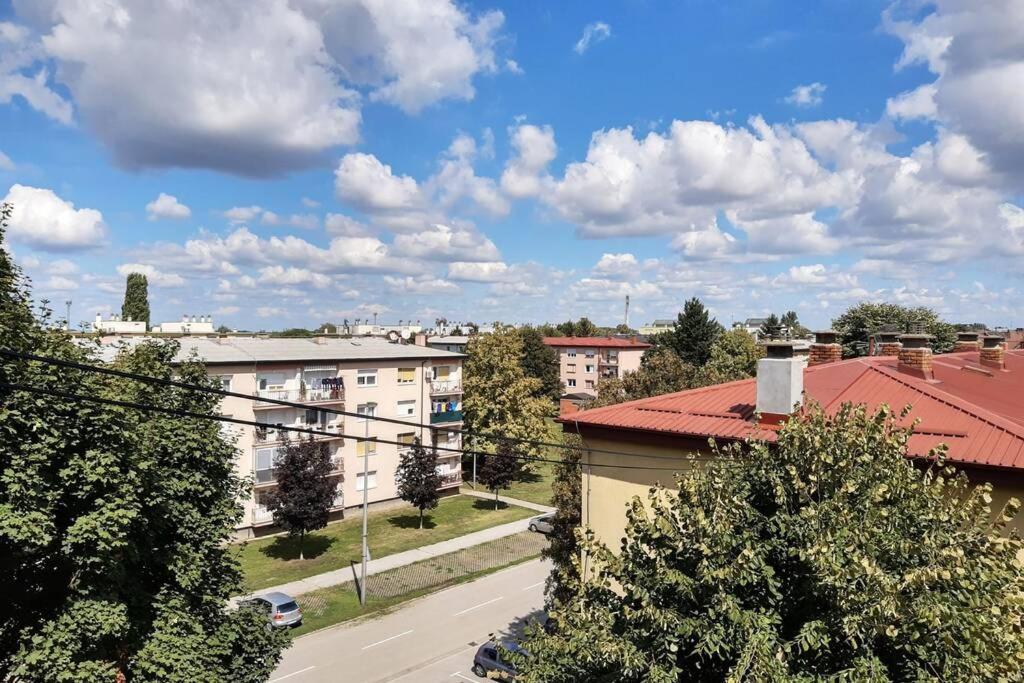Apartman Valentic Vinkovci Exterior foto